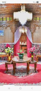 Houseboat New Golden Fleece