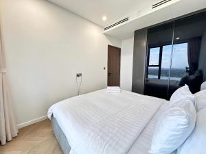 Luxury Apartment in Central Saigon