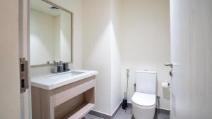 4BR Prestigious Villa Discounted parks tickets