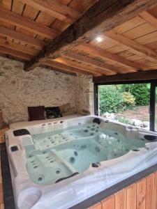 La Maison Or Azur- Spa Jacuzzi- Terrasse - Vue Nature