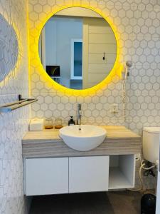 The Renon Residence King Bedroom 202