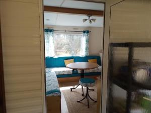 jolie bungalow 2 pas du lac