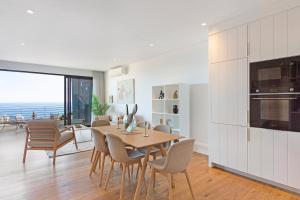 Stylish Apartment with Uninterrupted Ocean Views Alpha One 203