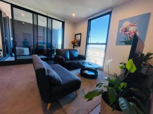 The Happy Place - 2B2Bath 5min to ACCOR Stadium