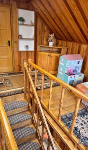 Hidden House Moieciu