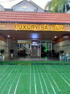 Hostel Luxury Sài Gòn - Ubytování bez kategorie ve městě Rach Gia