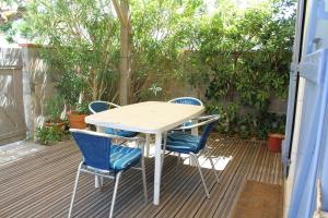 Maison 2 pièces 4 couchages PORT LA NOUVELLE PN000-042