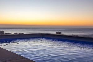 Sleek Penthouse with Iconic Views & Prime Location Alpha One 601