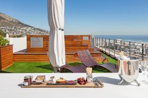 Sleek Penthouse with Iconic Views & Prime Location Alpha One 601