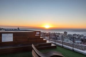 Sleek Penthouse with Iconic Views & Prime Location Alpha One 601