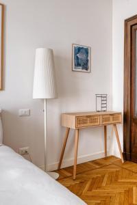 Your Sunny Milan Getaway in Porta Venezia dist...