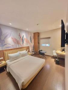 Alltrue Lite Hotel Nagoya Hill Batam
