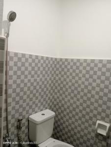 Lapyahan Guest House Room 5