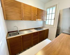 Terraced house with garden and pool