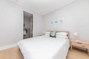 Big Bay Sea View Apt Balcony & Inverter Eden on the Bay 272