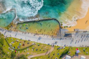 Belles Bondi Beach Apartments - 1 and 2 Bedroom Stays - 500m to beach