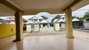 C03 Golden Rinting Homestay 2 Story Semi D House