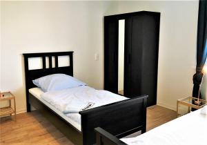 Work and Stay Apartment Balcony