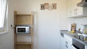 Work and Stay Apartment Balcony