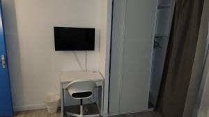 1 chambre meublé avec cuisine privé métro 7 la Courneuve