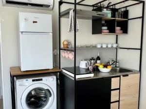 Skyline Studio Benalmádena stunning views Walking distance to the beach and seasonal pool