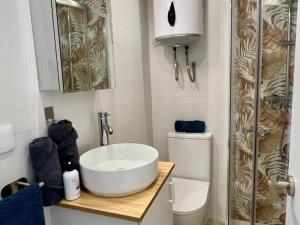 Skyline Studio Benalmádena stunning views Walking distance to the beach and seasonal pool