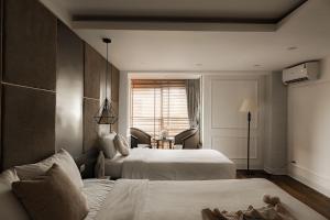 Keypad Hotel - 24 Hang Ga