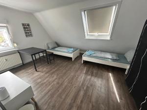 Monteurwohnung mit Parkplatz - Besigheim