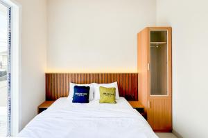 Urbanview Hidayah Living Syariah Balekambang Manahan