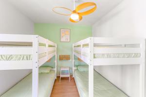 Luxury house with 3 bedrooms and ocean and mountain views