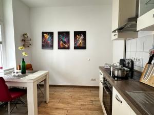 Neuwertige Komfortwohnung in schönem Altbau für max. 3 Personen