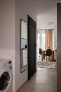 Symphony City Square Aparthotel