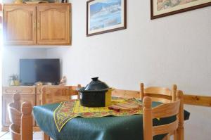 Appt Studio cabine 4 couchages CAP DAGDE CT395-003
