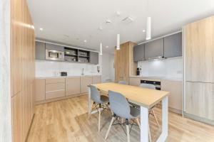 Brand New Student Only Ensuite Rooms In Central Leeds