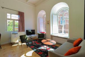 Charming 2BR Apt in Old Tbilisi