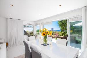 A stunning one bedroom outside Vibe to the Max