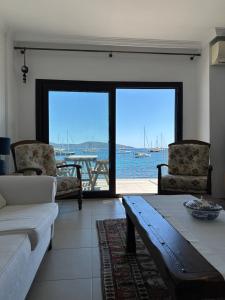 Bodrum Beachfront City Center Dream House
