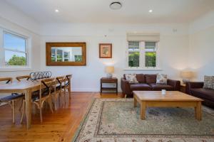 Mayfield Grove - Vintage Escape with Modern Comfort