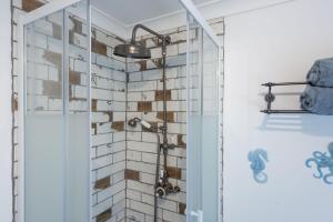 Sennen Sands- Free Parking - Free WiFi - Self Check In - Close to Beach - Pets Welcome