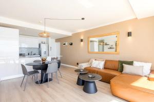 Horizon Haven with stunning view by HMH 803