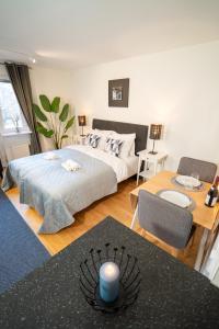Prime City Location, Spacious Studio Apartment