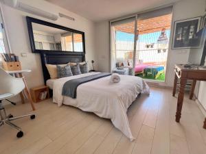 City center cozy Terrace Studio