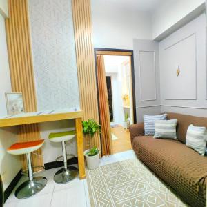 1BR Cozy Home with Balcony Near NAIA Terminals