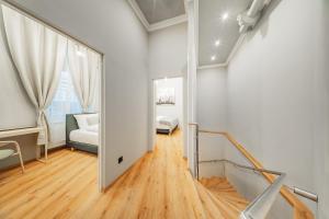 Hive 5 by Home1 - District 8 Boutique Hostel