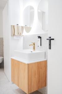 Hive 5 by Home1 - District 8 Boutique Hostel