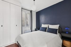 Eiffel Tower apartment