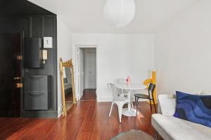 Eiffel Tower apartment