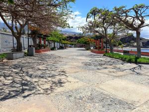 Playa San Juan - Las Brisas Apartment - 2 min Beach