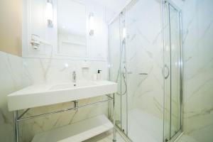 Baltic Park Fort by Baltic Home