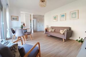 2-rooms apartment with Wifi and balcony